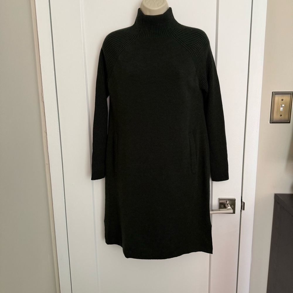 Ann Mashburn - Hadley Milano-Stitch Dress - Bottle Green Extra Fine Merino Wool - Picture 4 of 15
